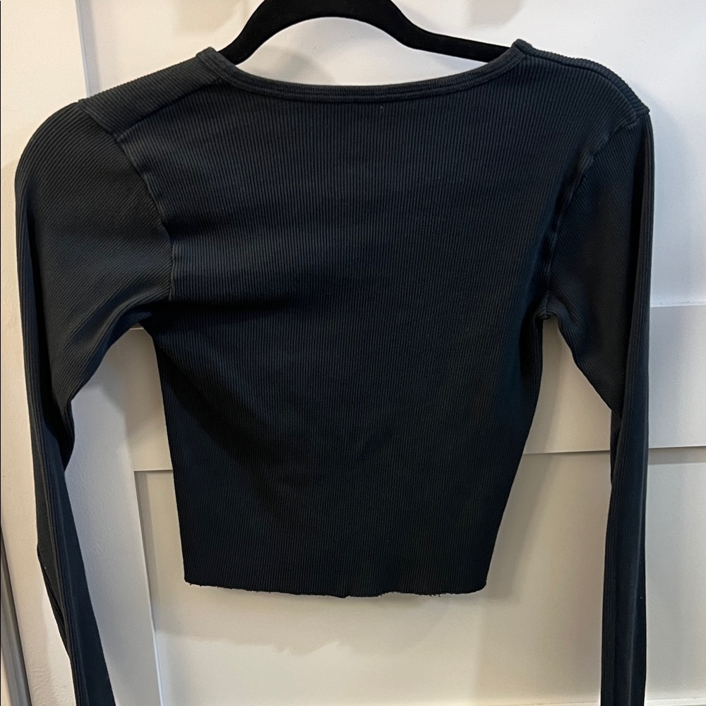 Vintage Brandy Melville Charcoal V-Neck Ribbed Long Sleeve Top - Picture 5 of 5